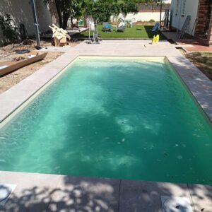 Piscina de obra con gresite